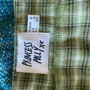 princess polly mini skirt!!